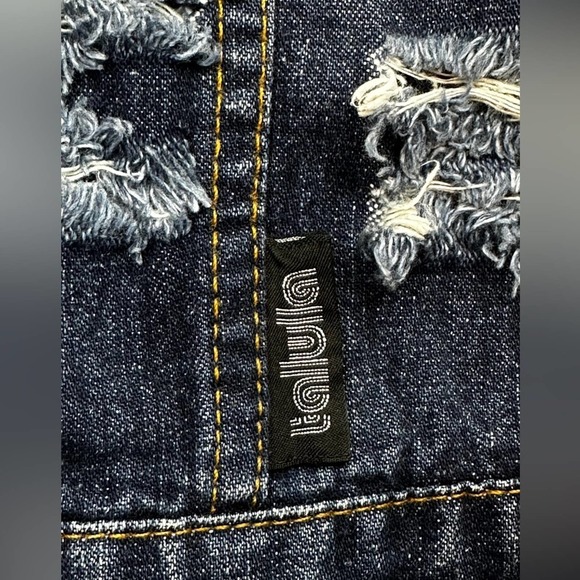Furst Of A Kind LF Distressed Denim Jean Jacket Women’s Size Medium to Small - Picture 12 of 13